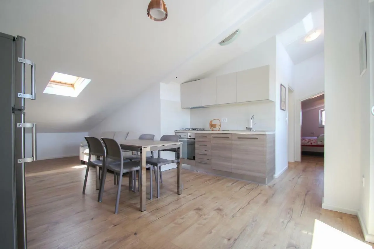 Apartments Jadranka Sain Novigrad Istria