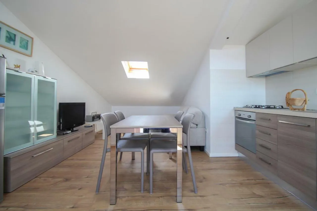 Apartments Jadranka Sain 0*, Novigrad (Istria)